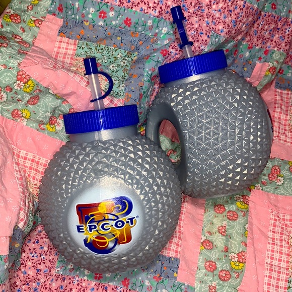 Y2K Collectable 2000 EPCOT Drinking Spheres Disney World 2000 - Picture 2 of 4